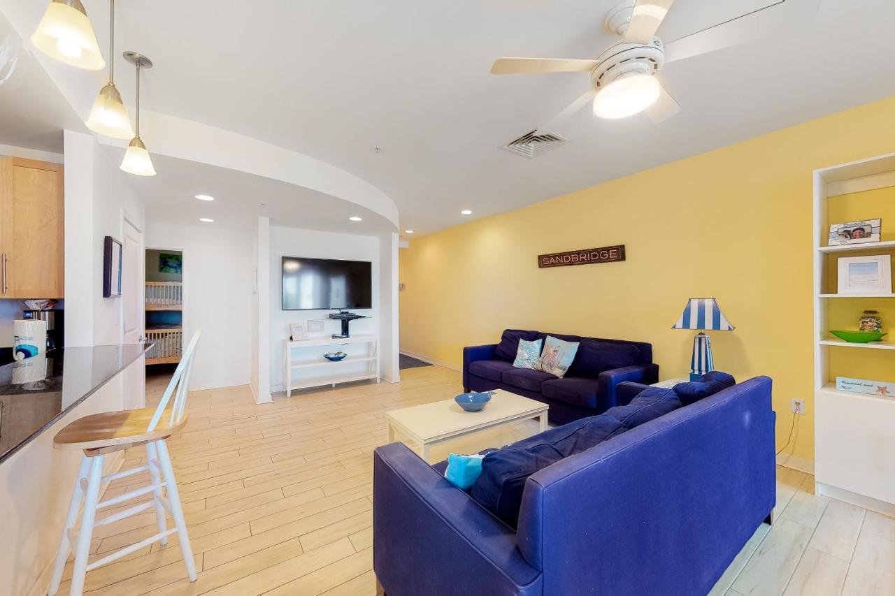 The Sanctuary - Dolphins And Daiquiris 110A Apartment Вирджиния Бийч Екстериор снимка