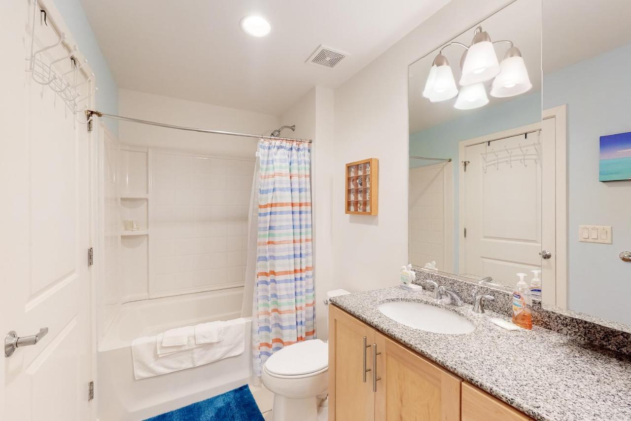 The Sanctuary - Dolphins And Daiquiris 110A Apartment Вирджиния Бийч Екстериор снимка